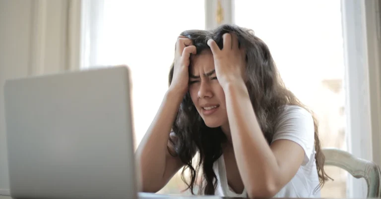 7 hábitos que afectan tu salud mental