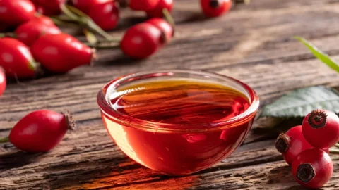Aceite de rosa mosqueta, un milagro para la piel